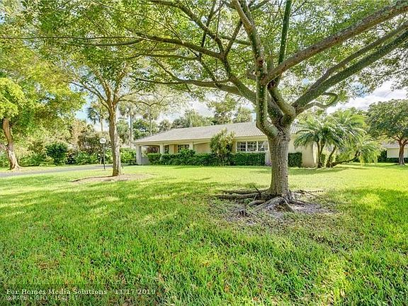 2nd image of 906 Cypress Grove Dr #V-71