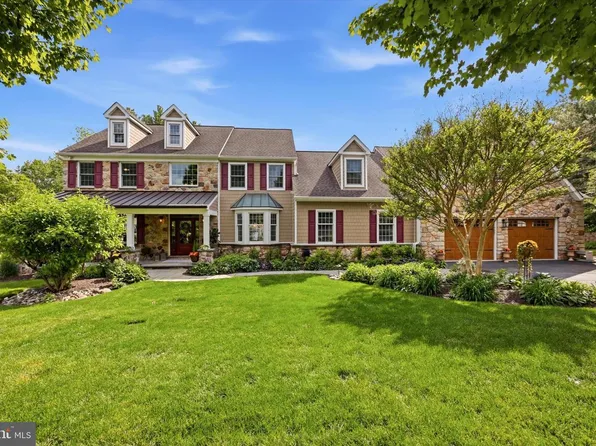 400 Hagan Ct, Doylestown, PA 18901