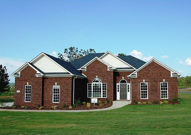 2nd image of 101 Red Rock Dr
