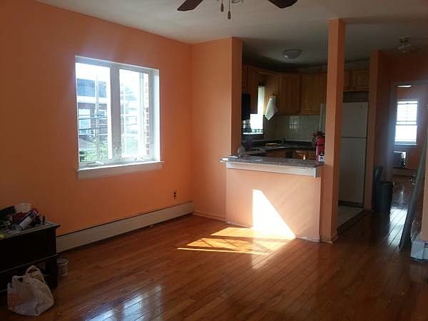 1st image of 1401 27th Ave