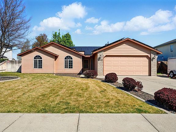 2nd image of 5102 Mockingbird Ct