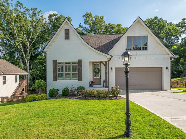 6406 Satjanon Dr, Ooltewah, TN 37363