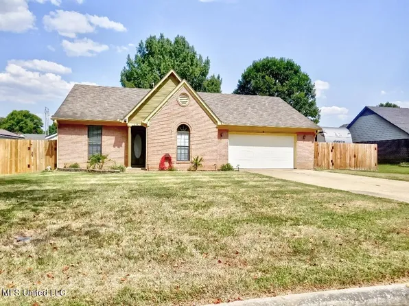 5232 Plum Tree Dr, Southaven, MS 38671