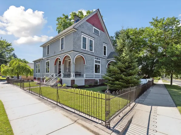620 N Johnson St, Bay City, MI 48708