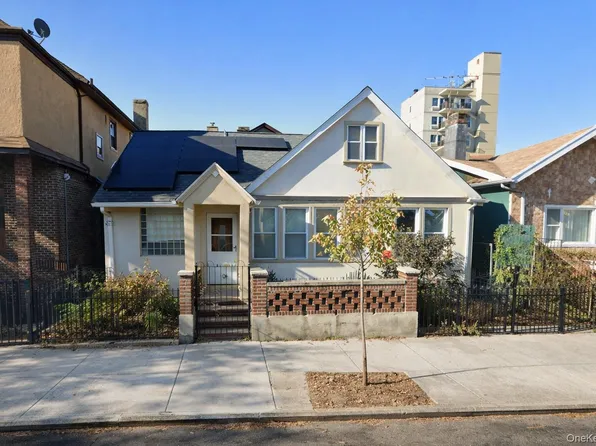 3044 Brighton 2nd Street, Brooklyn, NY 11235