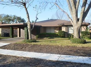 717 Arbor Dr, Deer Park, TX 77536