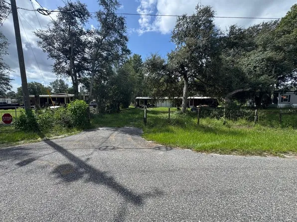28148 HIBISCUS AVENUE, PAISLEY, FL 32767