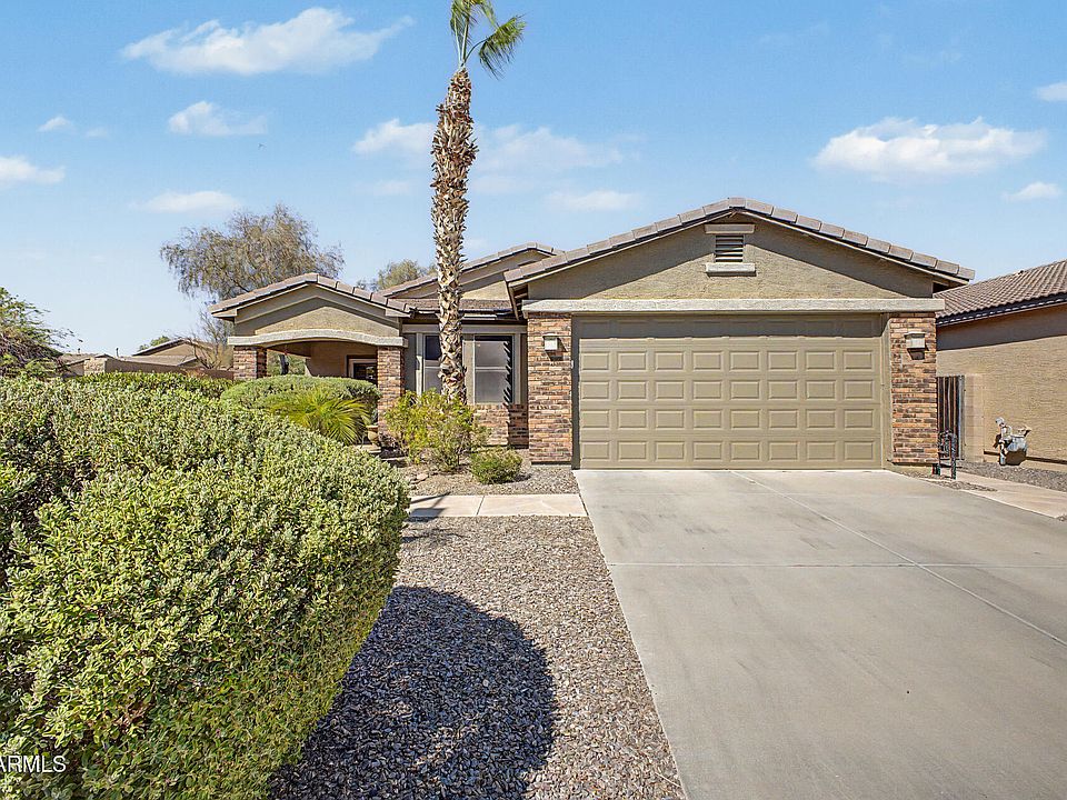 1st image of 934 E Saddleback Place