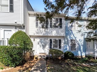 4 Georgetown Ct, Durham, NC 27705