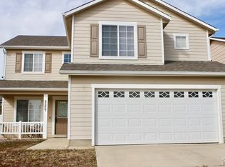2227 Meadowlark Ln, Pueblo, CO 81008