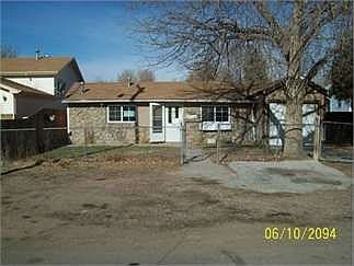 2nd image of 1913 Caroline Ave
