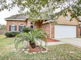 2301 Wimberly Dr, Deer Park, TX 77536