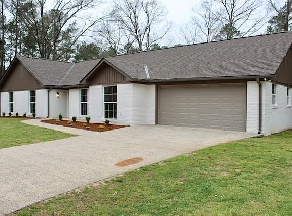 3rd image of 1809 Deer Lake Ct