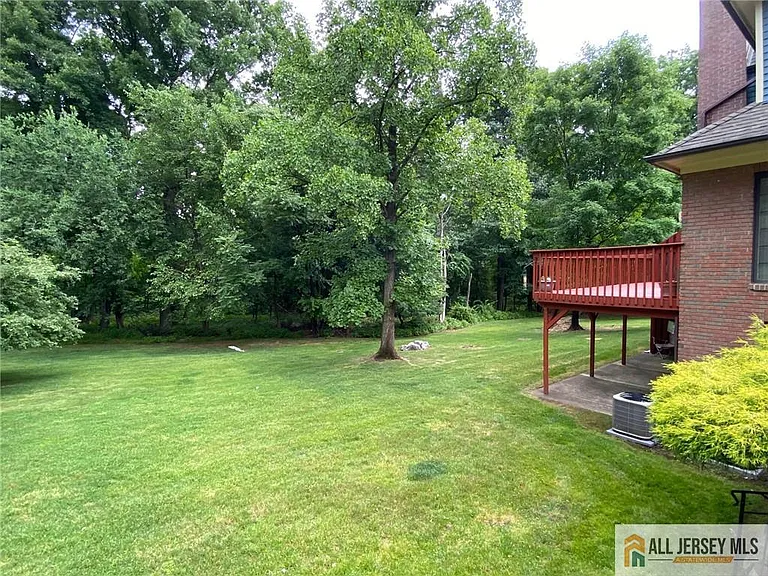 126 Mary Alice Ct — Photo 25