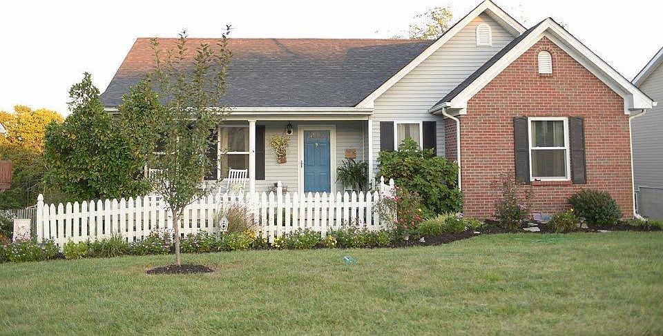 1st image of 300 Bridgeside Dr