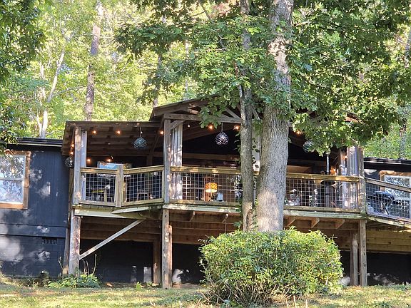 3rd image of 357 Little River Ln