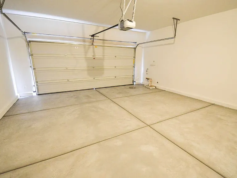9422 Sand Tiger Ave — Photo 12