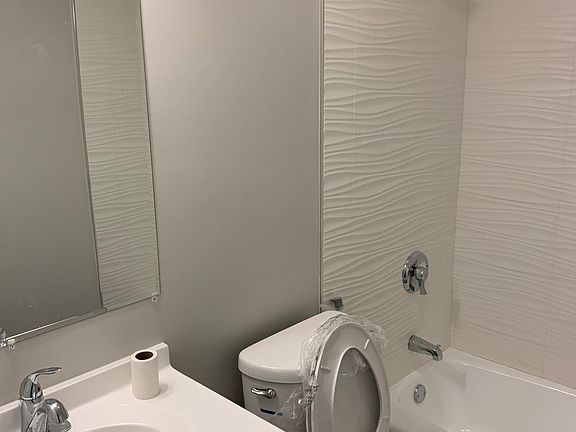 3rd image of 9382 Bay Colony Dr APT 3S