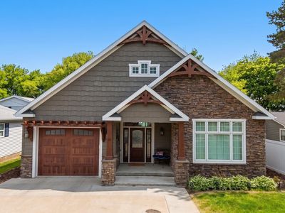 15 N Shore Dr #8, Elwood, NE, 68937
