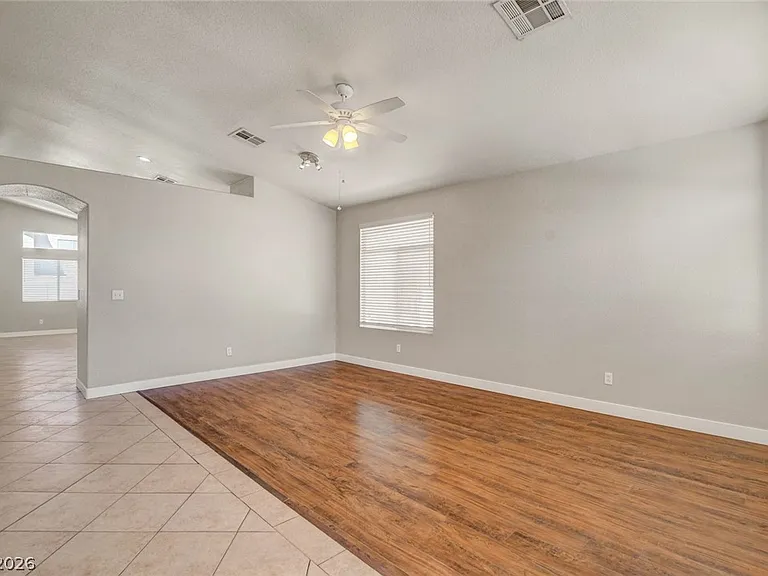980 Sand Coral Dr — Photo 6