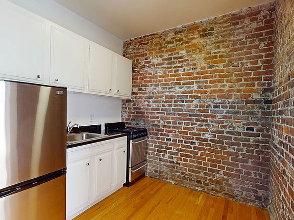 3rd image of 145 Fell St APT 405