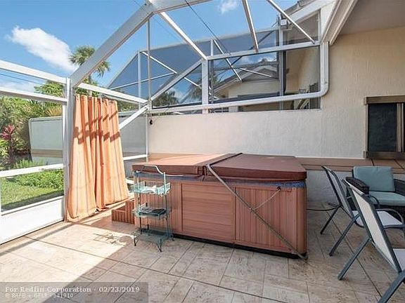 2nd image of 669 W Palm Aire Dr