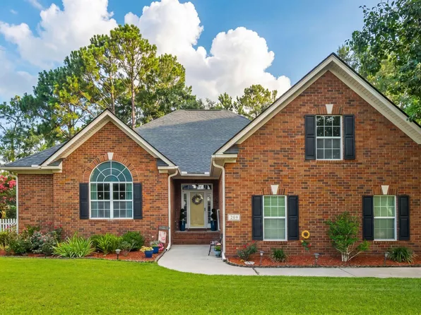 209 Glen Eagles Dr, Summerville, SC 29483