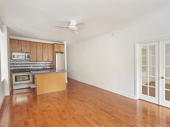 3rd image of 1264 Amsterdam Ave APT 3D