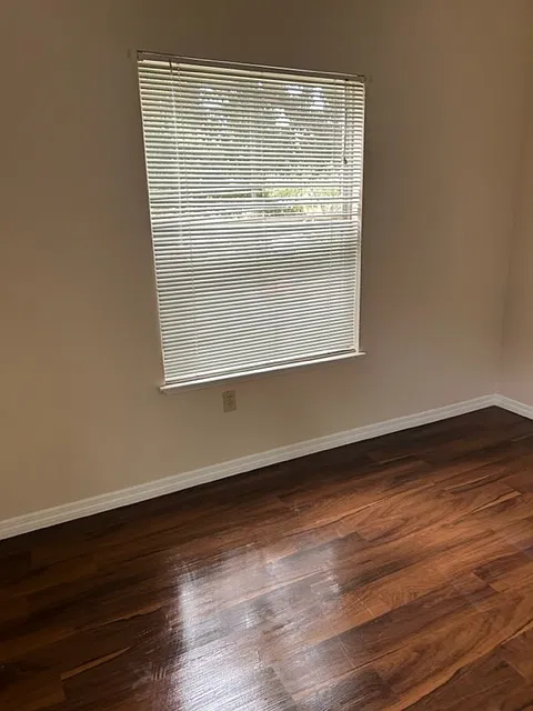 11520 Villa Grand — Photo 2