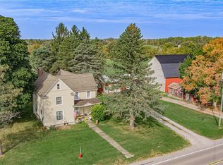 6510 Salt Rd, Clarence, NY 14031