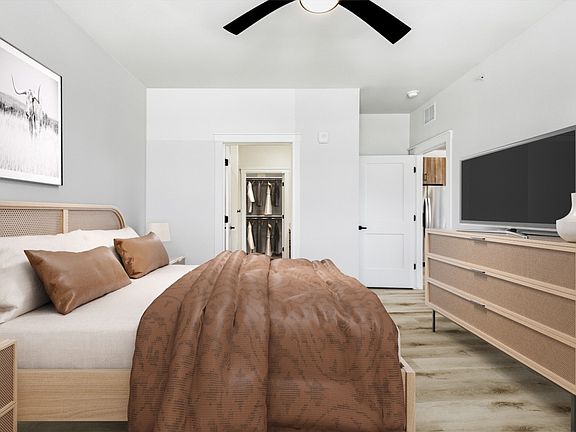 4th image of 13059 Four Star Blvd #2205