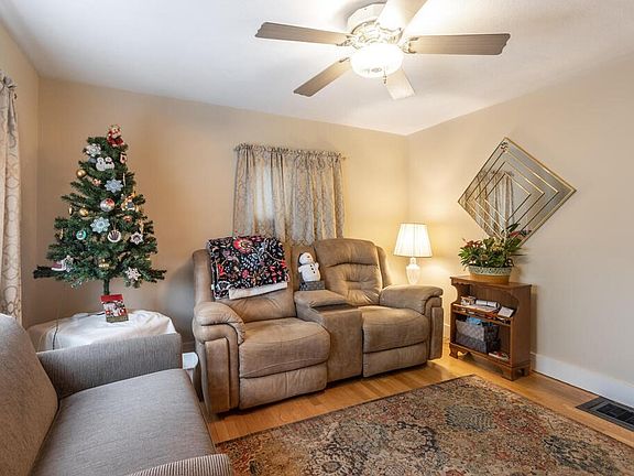 4th image of 2A Fuller Street Ct