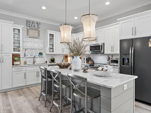 404 Geneva Ave, Panama City Beach, FL 32407