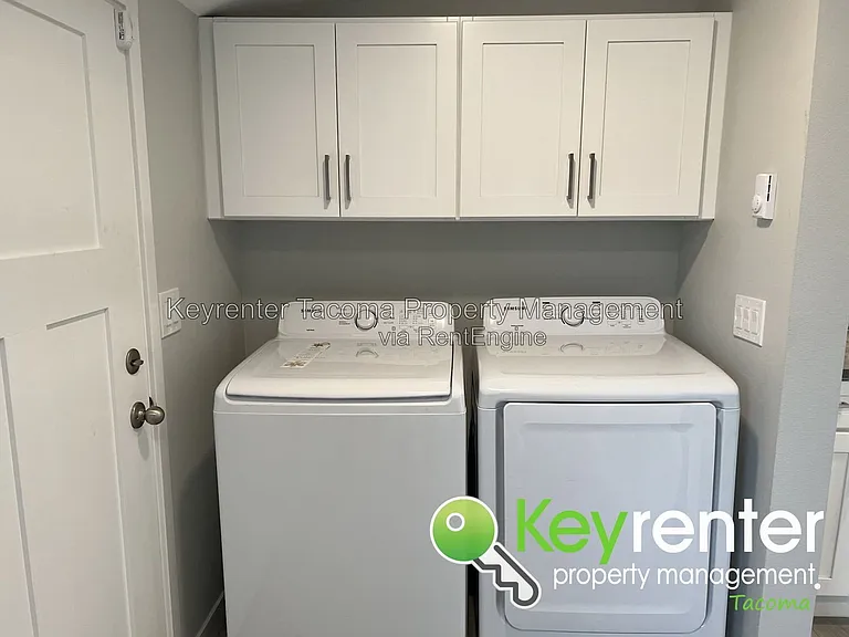 1827 S Washington St — Photo 13