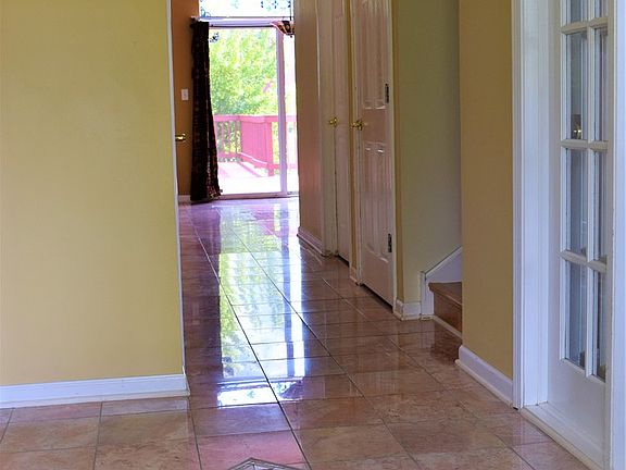 4th image of 2480 Lehman Dr