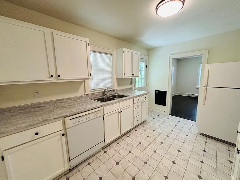 514 Sunrise Dr — Photo 14