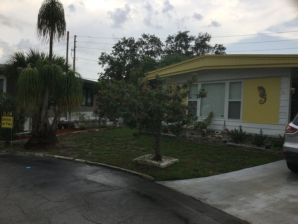 1st image of 2611 Teakwood Dr