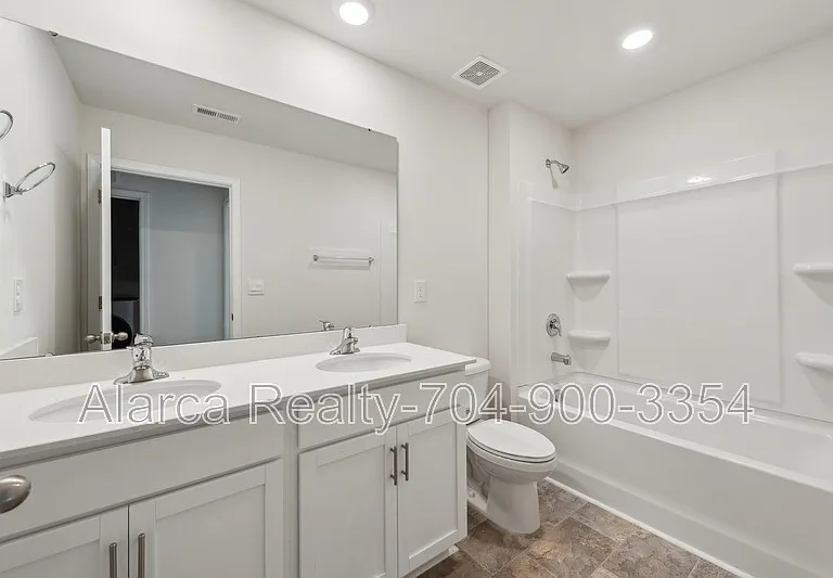 14220 Wilson Mac Ln — Photo 13