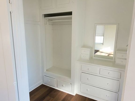 5th image of 849 S Gramercy Dr #406