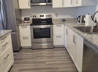 311 Pleasant Ave APT 101, Saint Paul, MN 55102