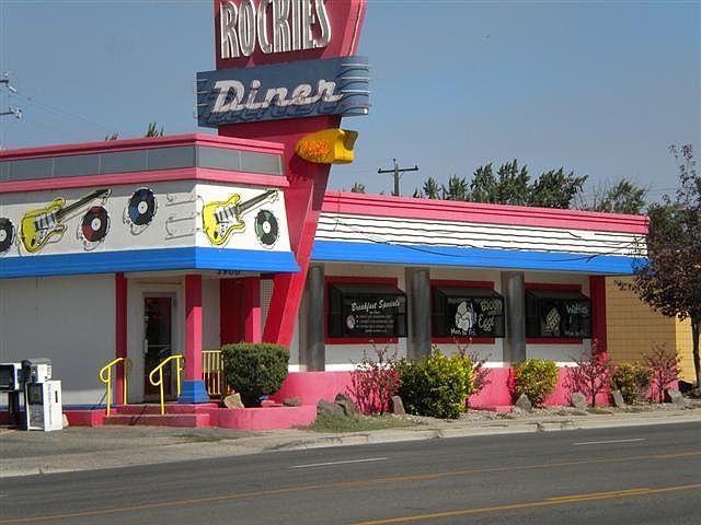 2nd image of 3900 W Overland Rd