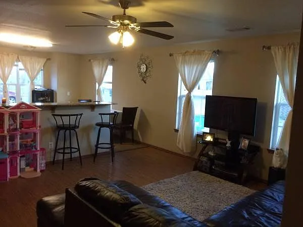 200 Foxglove St — Photo 19