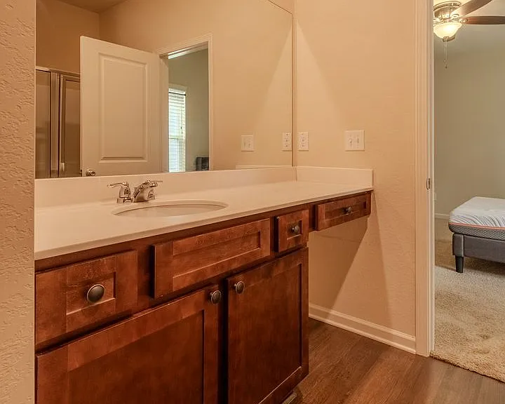 569 Greenlee Rd — Photo 16
