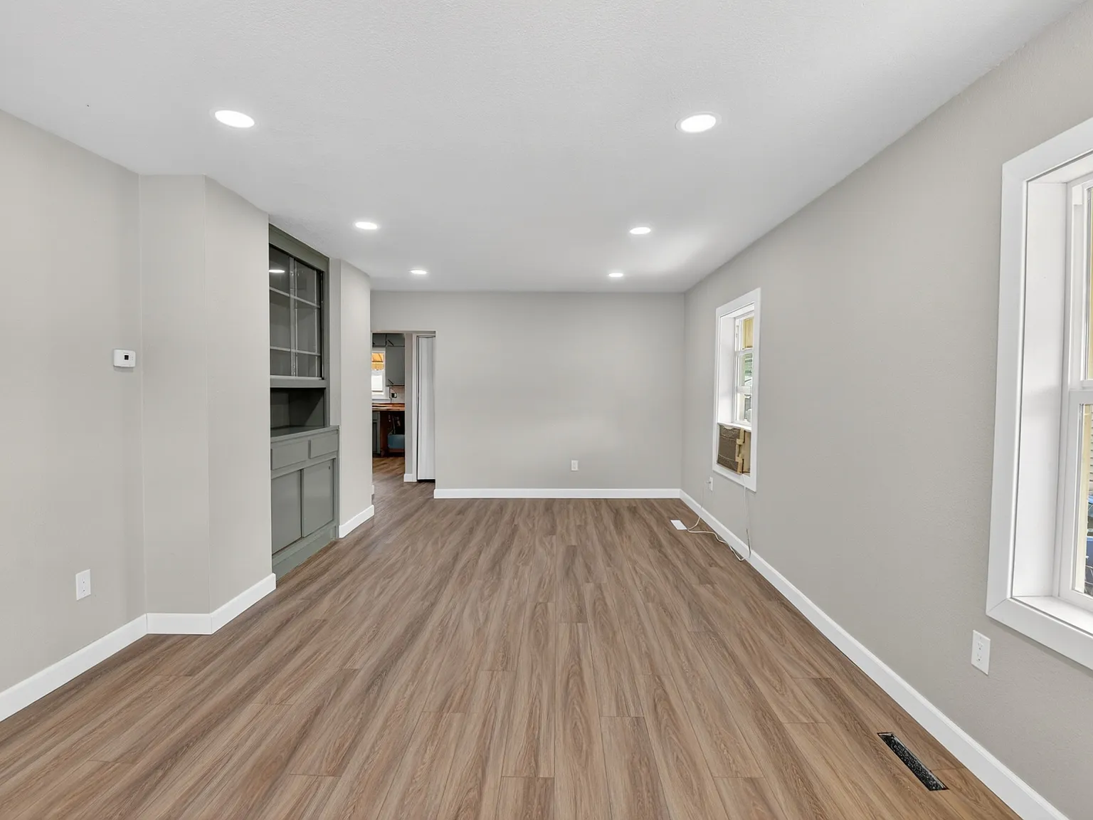 3 bed, 1488 sqft, $1,850 — Photo 3