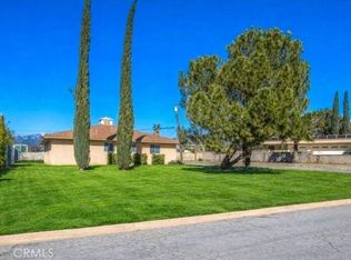 34334 La Raye Dr, Yucaipa, CA 92399