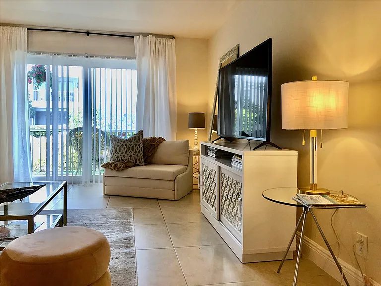 6407 Bay Club Dr #1 — Photo 12
