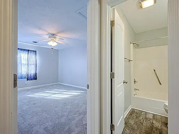 718 Juniper Dr #A — Photo 7