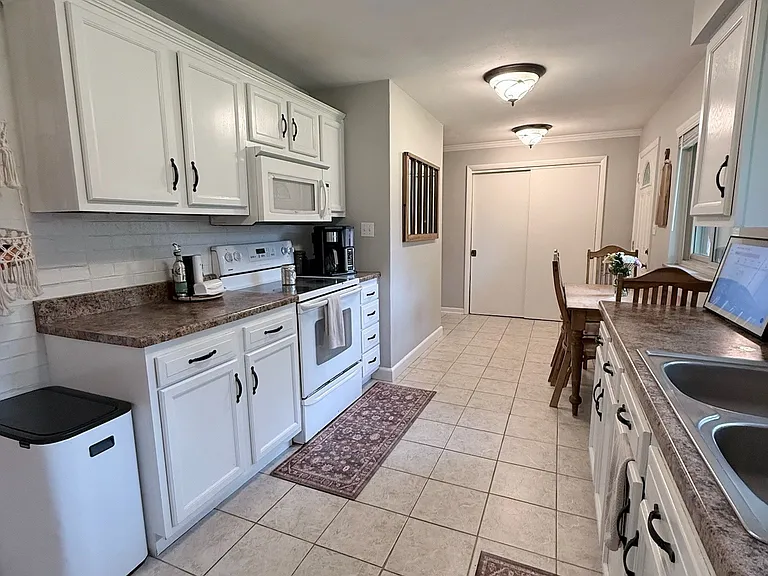 8917 Slagle Rd — Photo 20