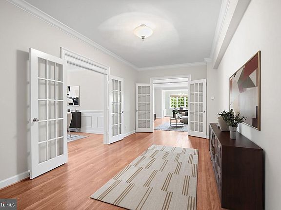 3rd image of 3901 Connecticut Ave NW APT 310