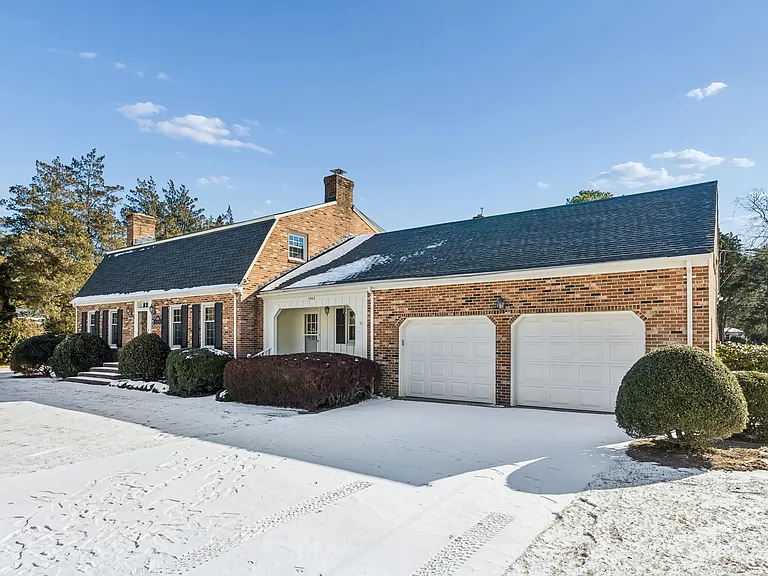 1468 Wakefield Dr — Photo 15